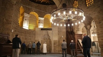 Tarihi Şehzade Korkut Camisi'nde 126 sene sonradan teravih namazı namazı kılınıyor