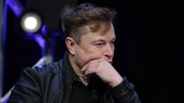 Tesla'nın başı Elon Musk'ın Twitter paylaşımları dolayısıyla dertte