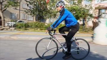 Trafik çilesinden doğurmak düşüncesince binmiş olduğu bisiklet 13 senedir erişim uzlaştırıcı oldu