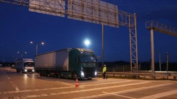 Trakya'dan İstanbul yönüne tır ve kamyon geçişlerine müsaade verilmiyor