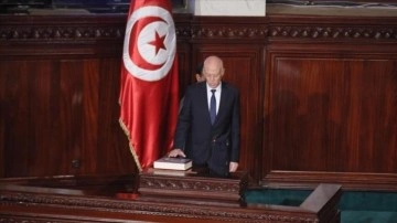 Tunus’ta 3 politik parti, Cumhurbaşkanı Said’i 'orduyu siyasete aygıt etmekle' suçladı