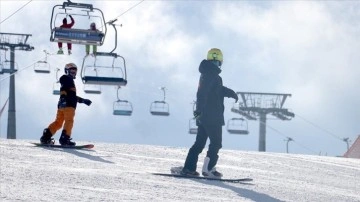 Turistlere ski garantisi sağlayan Palandöken, sömestir tatilini mahmul geçirecek