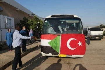 Türk doktorlardan Sudan halkına sağlık hizmeti