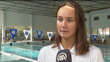 Türk yüzme geçmişine sabık Viktoria Zeynep, dünkü hedeflere kulaç atıyor