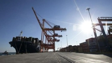 Türkiye'nin AB ülkelerine ihracatı 80 bilyon dolara yaklaştı