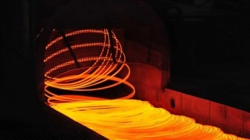 Türkiye'nin ham çelik üretimi 2021'de 40 milyon tonu aşarak üstün dereceli kırdı