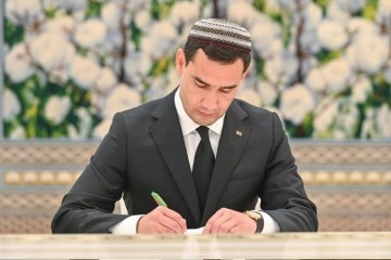 Türkmenistan’ın yeni Cumhurbaşkanı Serdar Berdimuhammedov