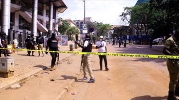 Uganda'nın başkenti Kampala'da 2 ayrı patlama meydana geldi