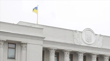 Ukrayna Parlamentosu, Rus yanlısı politik partilerin yasaklanmasını onayladı