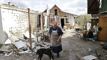 Ukrayna’nın Moşçun köyü sakinleri Rusların icra ettiği yıkımı dünyanın görmesini istiyor