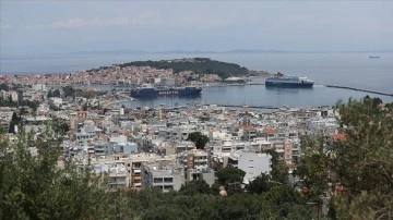 Yunanistan uluslararası anlaşmalara karşın Doğu Ege adalarını silahlandırıyor