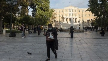 Yunanistan'da günce Kovid-19 vaka sayısı en faziletli seviyeye ulaştı