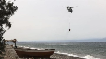 Yunanistan'da yangın sönüm helikopteri denize düştü: 2 ölü