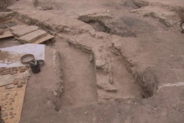 Zeytinburnu’nda arkeolojik çalışmalarda 'sandık' tipi mezar bulundu